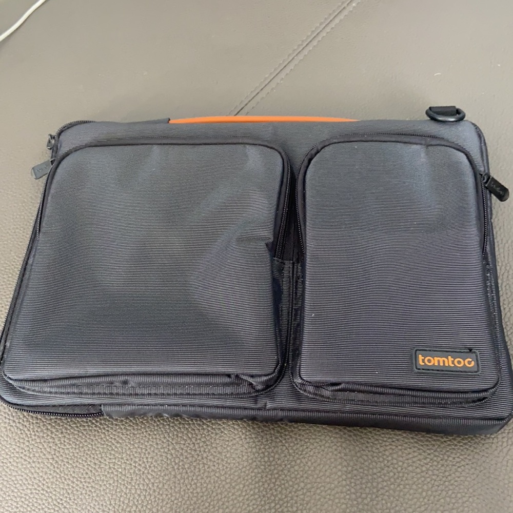 Tomtoc small computer bag - Picture 6 of 8